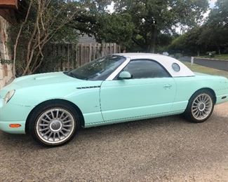 2004 Ford T-Bird - Mint green - special edition color