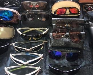 Huge Selection of Designer, Name Brand Sunglasses