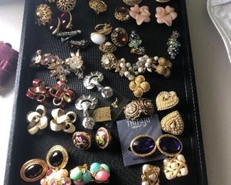 earrings vintage costume
