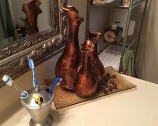 Bathroom decor