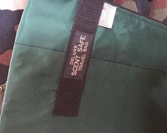 Logo - 2 of these bags