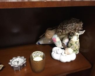 More decor