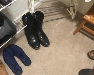 Closet next to Bedroom 3 bathroom