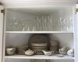 Wine, beer, and other sets of glasses; picture of full set of Golden Harvest