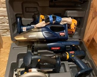 RYOBI 6 PIECE SET W/ 2 BATT & CHARGER
