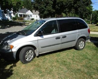 2006 Dodge Caravan, 63000 miles, runs good, some Rust, good vehicle