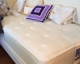 Twin bed