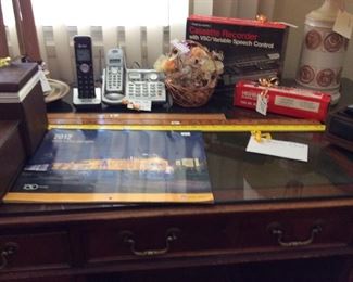 Lamps & Office supplies