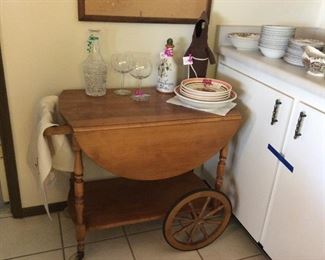 Maple Tea Cart. Good condition