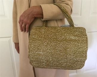 Sweet vintage tweed handbag