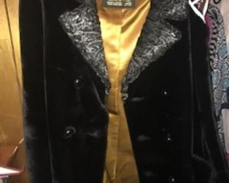 Vintage clothes and a lot of others that are not vintage!