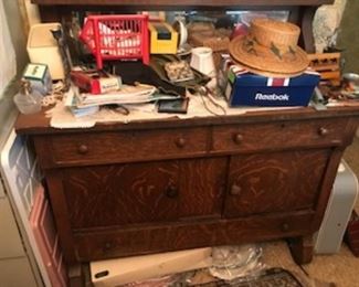 Oak buffet