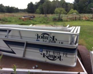 KAYOT PONTOON BOAT