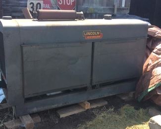 LINCOLN ARC WELDER