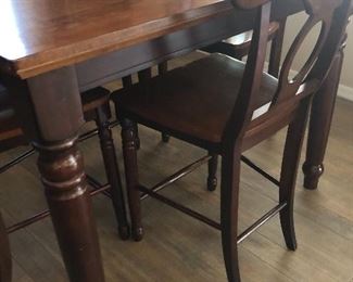 Pub Style Dining Table w Built-in Leaf and 6 Chairs 