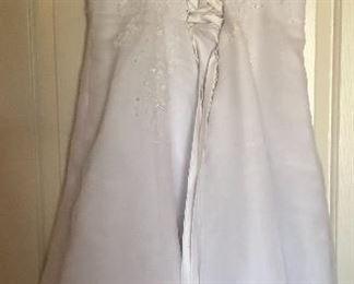 Wedding Dress w Veil