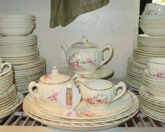 W.S. George Bolero 22 Carat Gold China Set