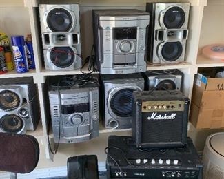 Electronics, speakers, keyboard