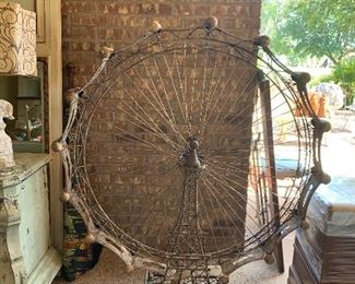 Large metal Ferris wheel