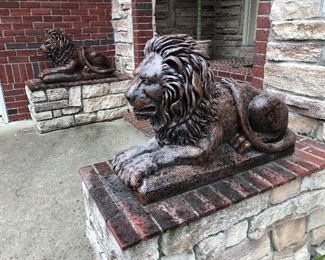 CONCRETE LIONS