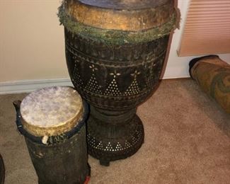 ANTIQUE DRUMS