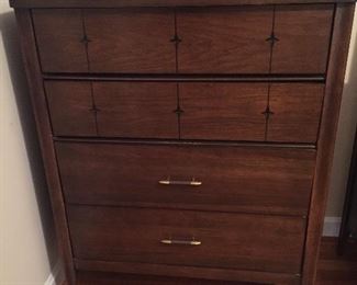 Retro/Mid Century Chest of Drawers