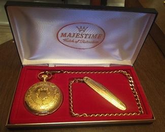 Majestime Pocketwatch and Knife Combo