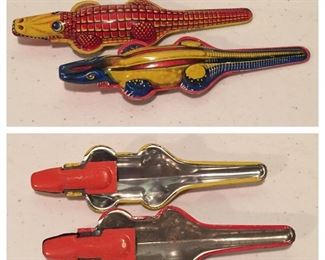 Vintage Tin Crocodile Toy Clickers