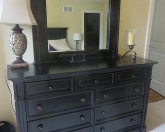 Bedroom Dresser with Mirror
Liberty Furniture Industries, INC
