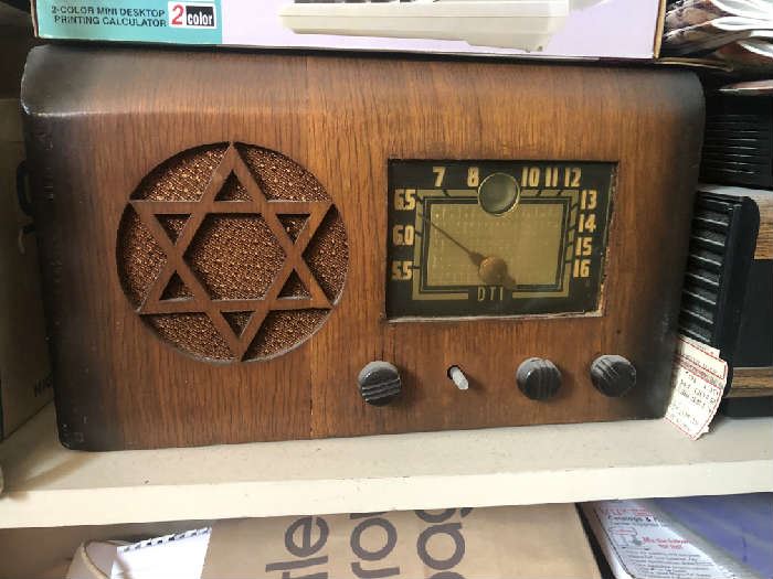 Very rare art deco Judaica radio