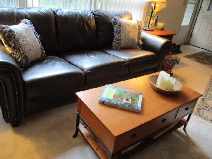 Leather sofa & oak coffee table