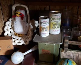 all kinds of small treasures