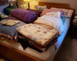 blankets and quilts