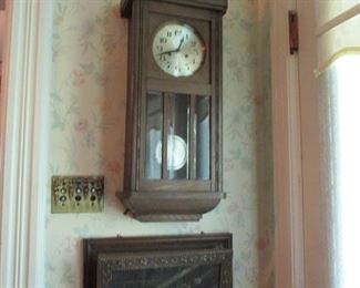 clock & wall pocket