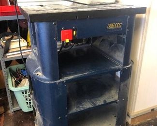 GMC table and router on stand