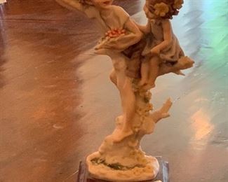 Giuseppe Armani Children in tree	 		 
