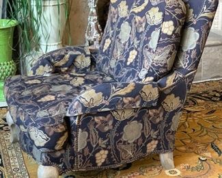 Pearson Furniture Upholstered Floral Chair #1	42x35x45in		 
