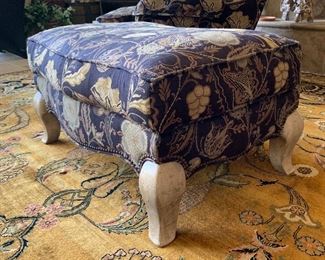 Pearson Furniture Upholstered Floral Ottoman 	18x34x23in		 
