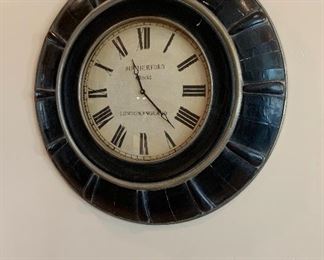 Rutherford Clocks 38in Diameter Wall Clock	38in diameter		 
