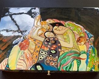 Painted Lacquer Trinket Box	 		 
