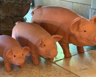 Large Earth Needs Ceramic Pig	 		 
Med Earth Needs Ceramic Pig	 		 
Small Earth Needs Ceramic Pig	