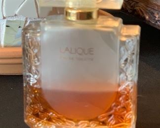 Lalique perfume	 