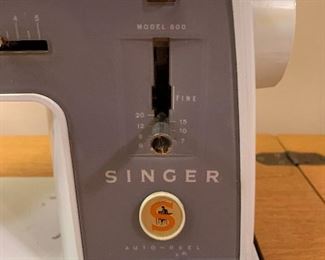 Singer Art Deco Sewing Machine Desk 