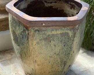 Lg Glazed Pot/Planter #1