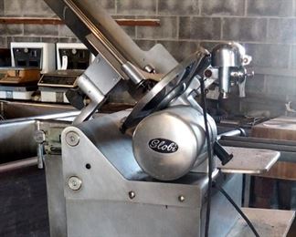 Globe 10" Electric Meat Slicer Model 875L, Single Phase, Includes Rolling Cart, 34" X 30" X 24"