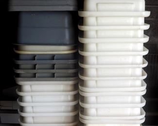 Plastic Bus Tubs, 24" X 15" X 9", Qty 26