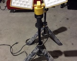 Jobsite light opened