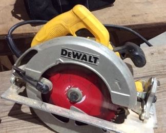 Dewalt circular saw