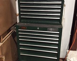 Master hand double stack rolling tool chest
