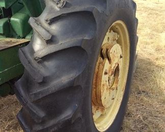 John Deere tractor Model 2040 Rear tire